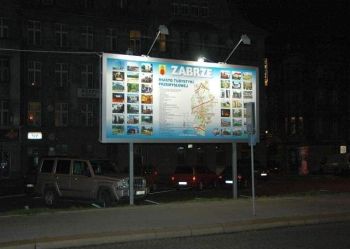 Billboardy i gilotyny